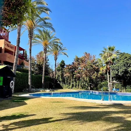 Mues 2 Bedrooms Apartment Marbella