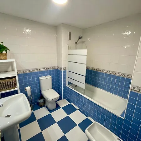 Mues 2 Bedrooms Apartment *