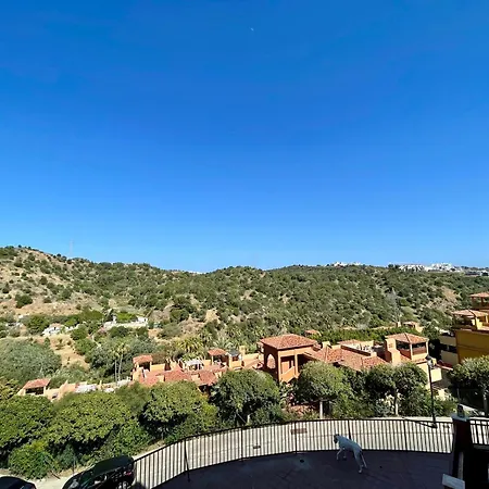 Mues 2 Bedrooms Apartment Marbella